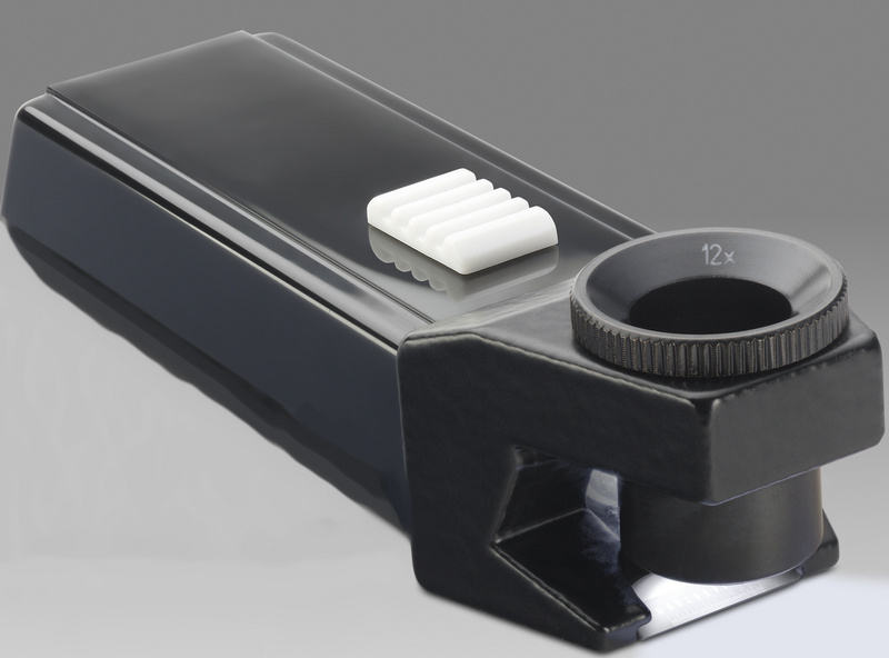 Lupa měřící - Brinellova s osvětlením - LKSM 12 - D 209F